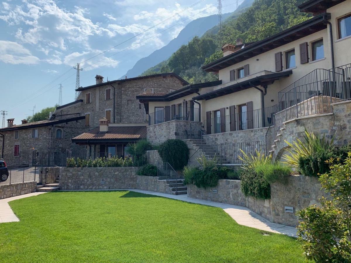 Borgo Al Tempo Perduto Villa Gargnano Bagian luar foto
