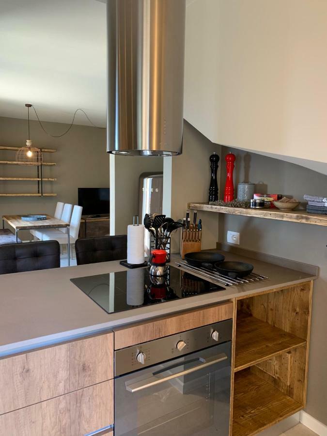 Borgo Al Tempo Perduto Villa Gargnano Bagian luar foto