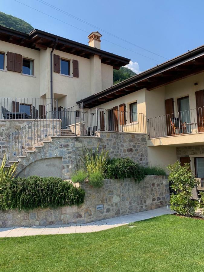 Borgo Al Tempo Perduto Villa Gargnano Bagian luar foto